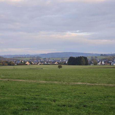 Gemuetliche Ferienwohnung Im Westerwald - "Ferienwohnung Grau" Weitefeld Exterior foto