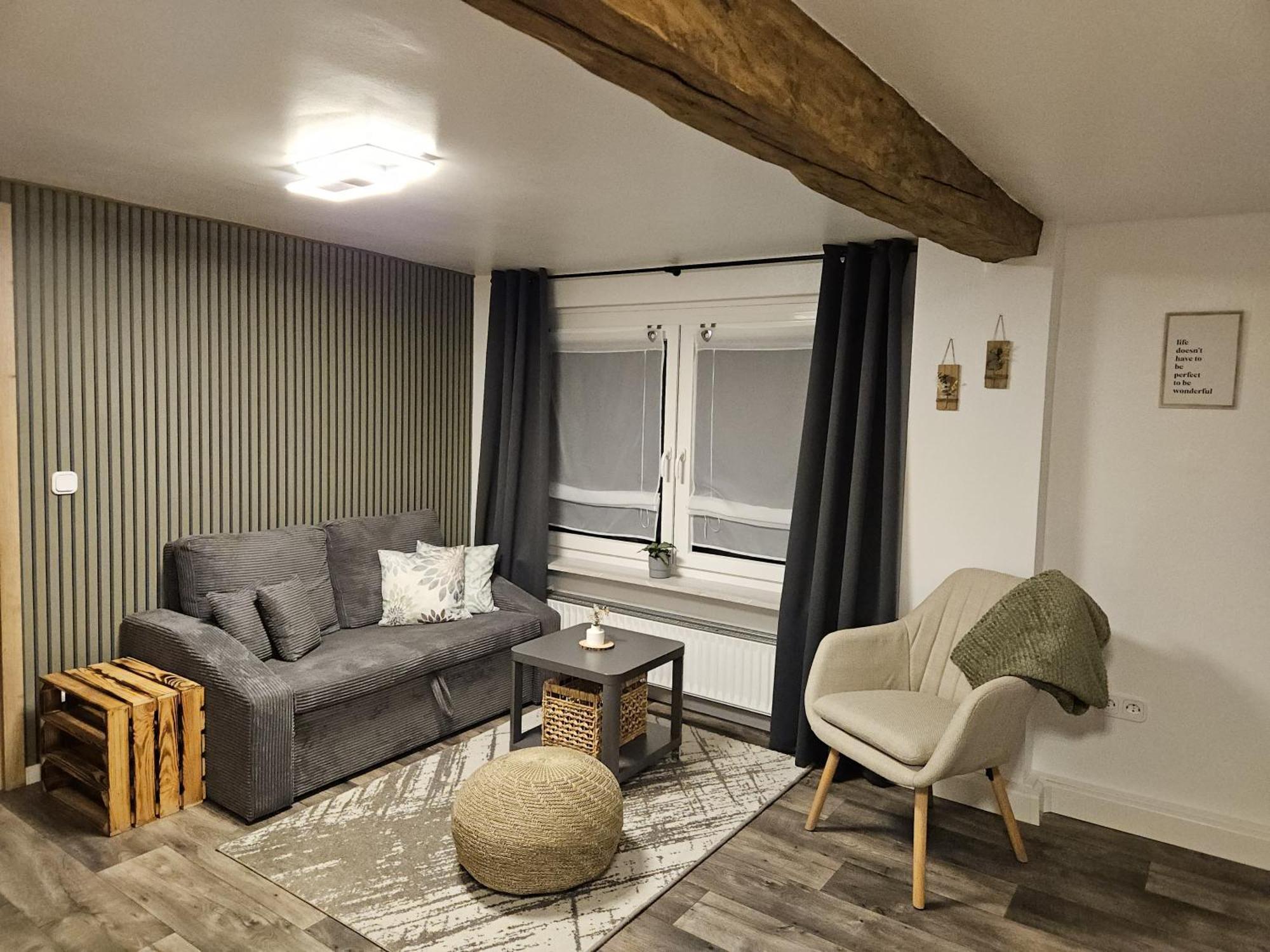 Gemuetliche Ferienwohnung Im Westerwald - "Ferienwohnung Grau" Weitefeld Exterior foto